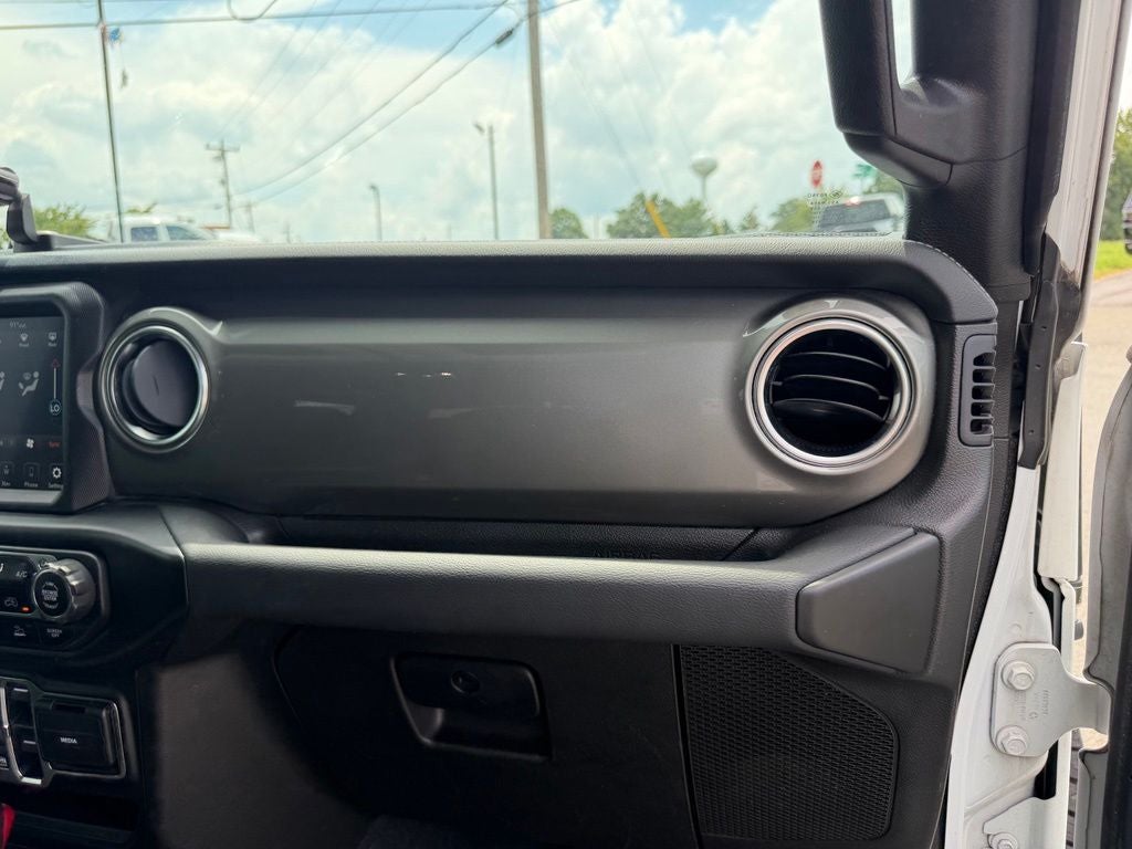 2022 Jeep Wrangler Unlimited Sahara 4x4