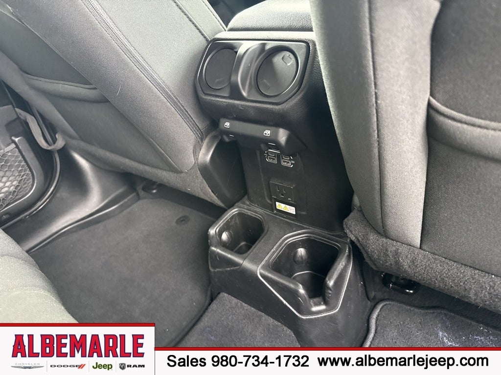 2019 Jeep Wrangler Unlimited Sahara 4x4