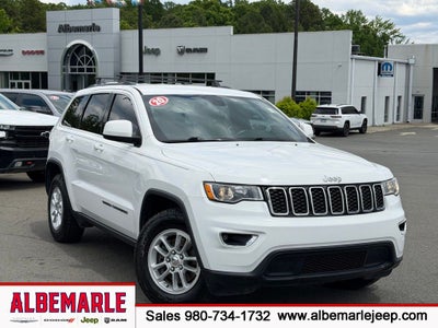 2020 Jeep Grand Cherokee Laredo E 4x2