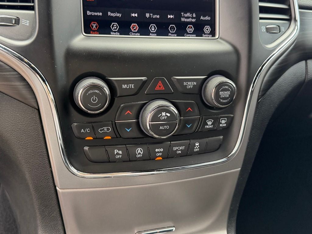 2020 Jeep Grand Cherokee Laredo E 4x2