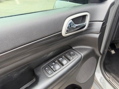 2021 Jeep Grand Cherokee Laredo X 4x4