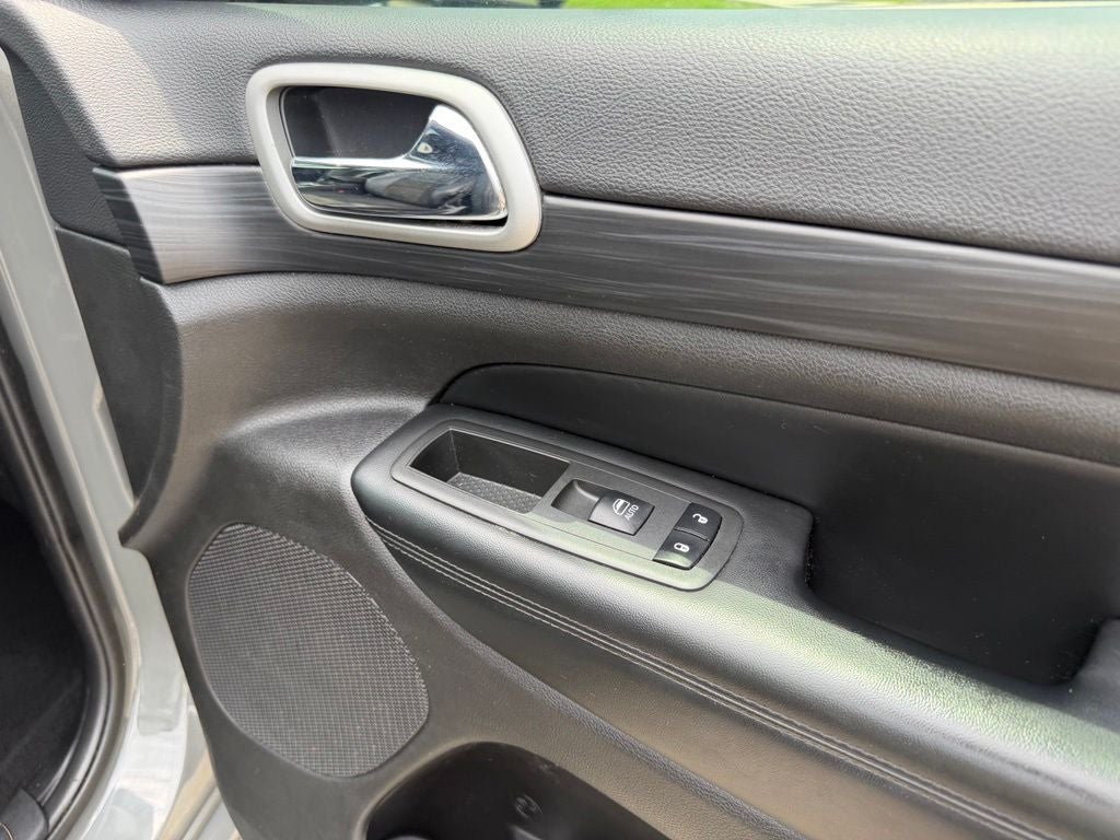 2021 Jeep Grand Cherokee Laredo X 4x4