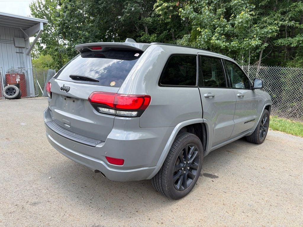 2021 Jeep Grand Cherokee Laredo X 4x4