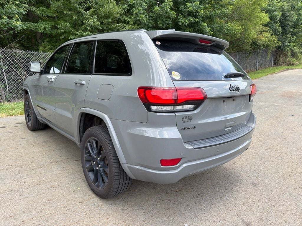 2021 Jeep Grand Cherokee Laredo X 4x4