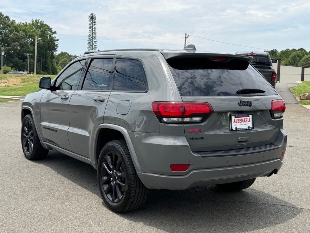2021 Jeep Grand Cherokee Laredo X 4x4