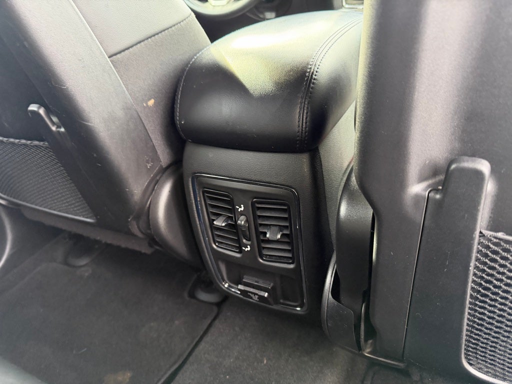 2021 Jeep Grand Cherokee Laredo X 4x4