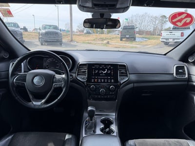 2021 Jeep Grand Cherokee Laredo X 4x4