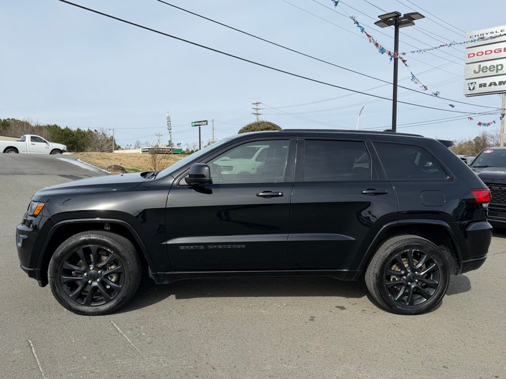 2021 Jeep Grand Cherokee Laredo X 4x4