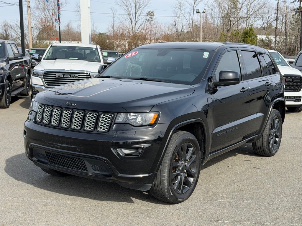 2021 Jeep Grand Cherokee Laredo X 4x4