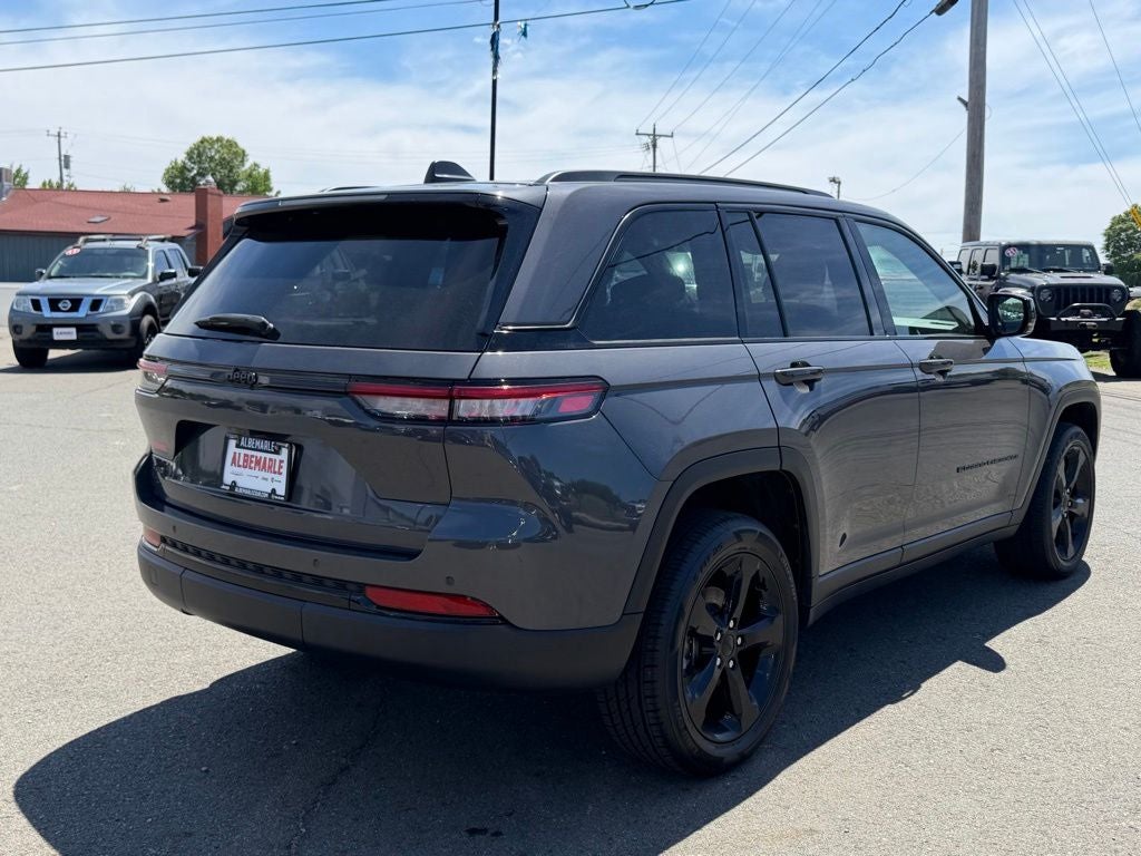 2023 Jeep Grand Cherokee Altitude X 4x4