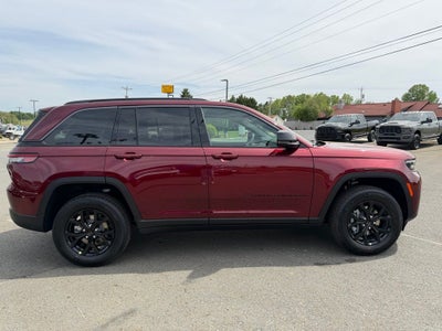 2026 Jeep Grand Cherokee Altitude 4x4