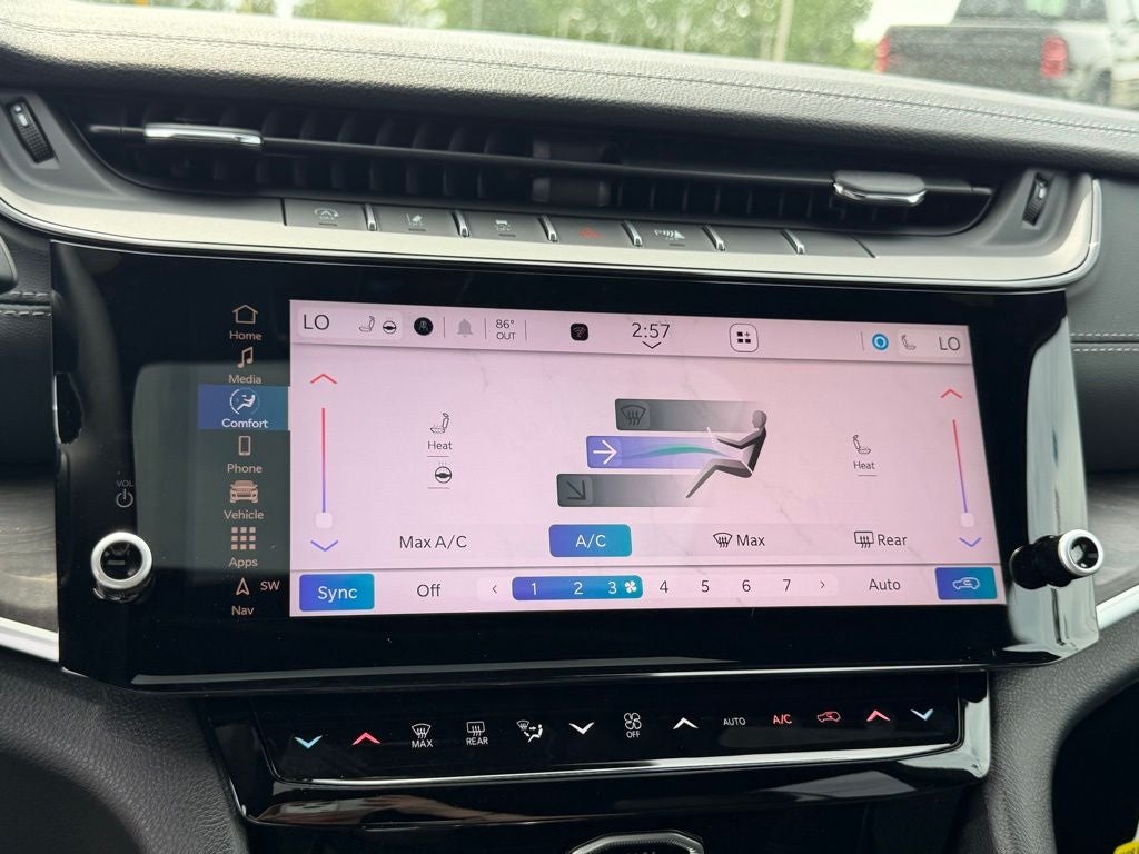 2026 Jeep Grand Cherokee Altitude 4x4
