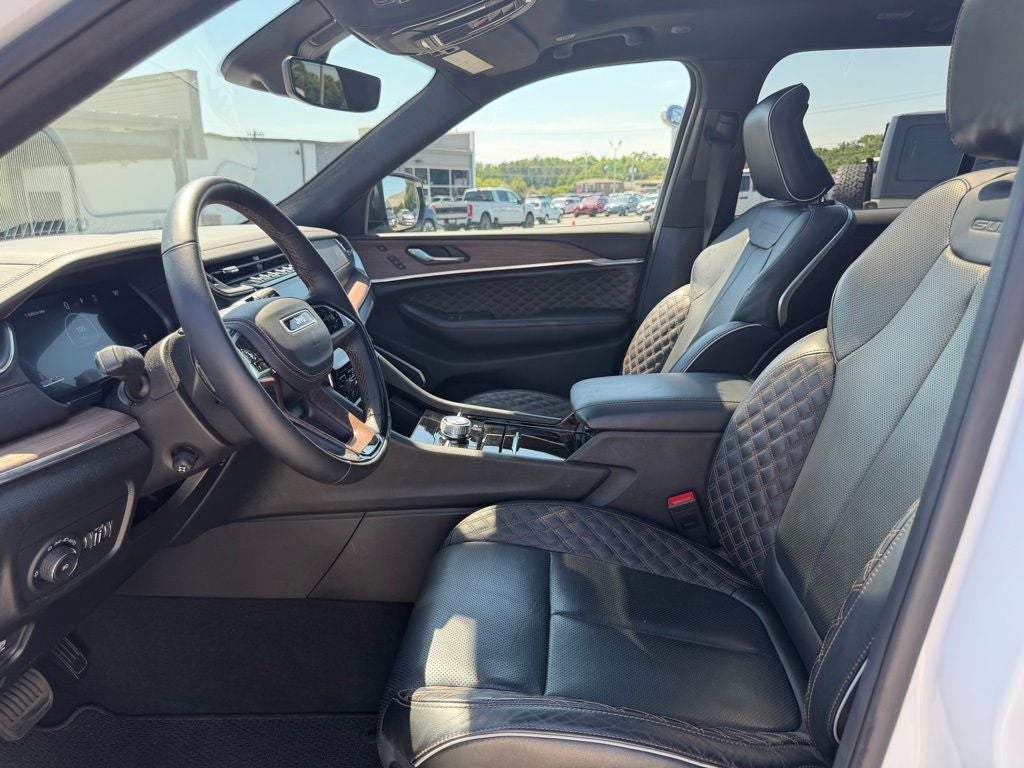 2025 Jeep Grand Cherokee Summit 4x4