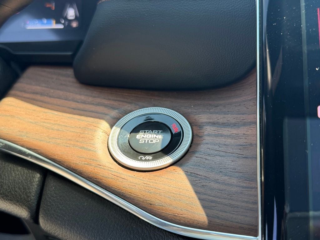 2025 Jeep Grand Cherokee Summit 4x4
