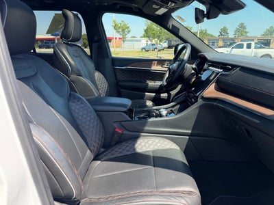 2025 Jeep Grand Cherokee Summit 4x4