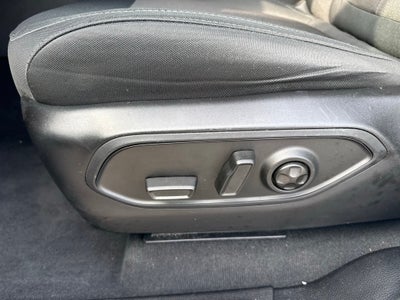 2024 Jeep Grand Cherokee L Laredo 4x2