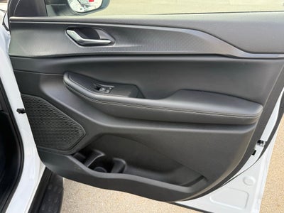 2024 Jeep Grand Cherokee L Laredo 4x2