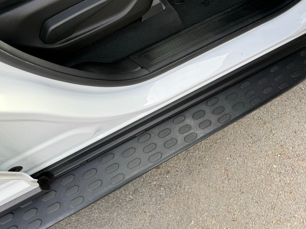 2024 Jeep Grand Cherokee L Laredo 4x2