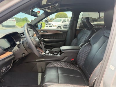 2023 Jeep Grand Cherokee L Summit 4x4