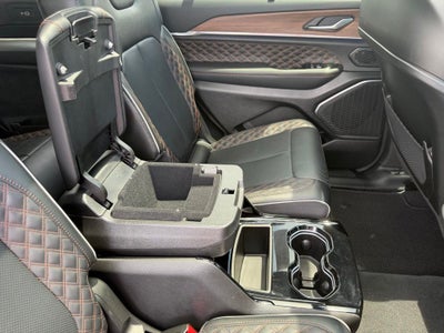 2023 Jeep Grand Cherokee L Summit 4x4