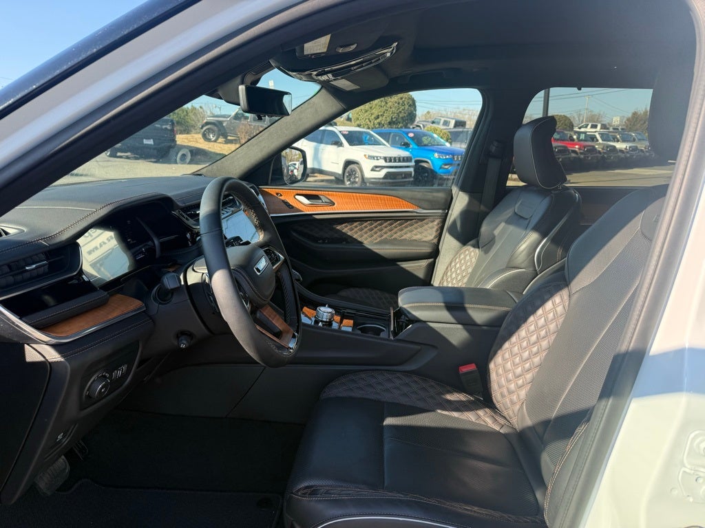 2023 Jeep Grand Cherokee L Summit Reserve 4x4