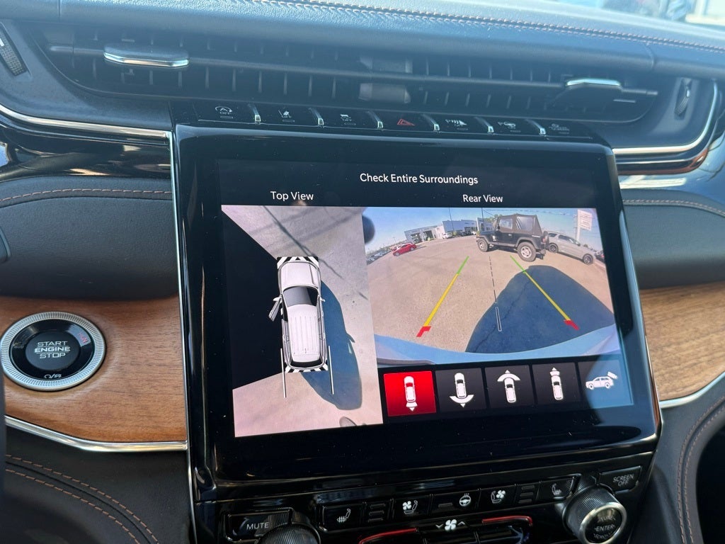 2023 Jeep Grand Cherokee L Summit Reserve 4x4