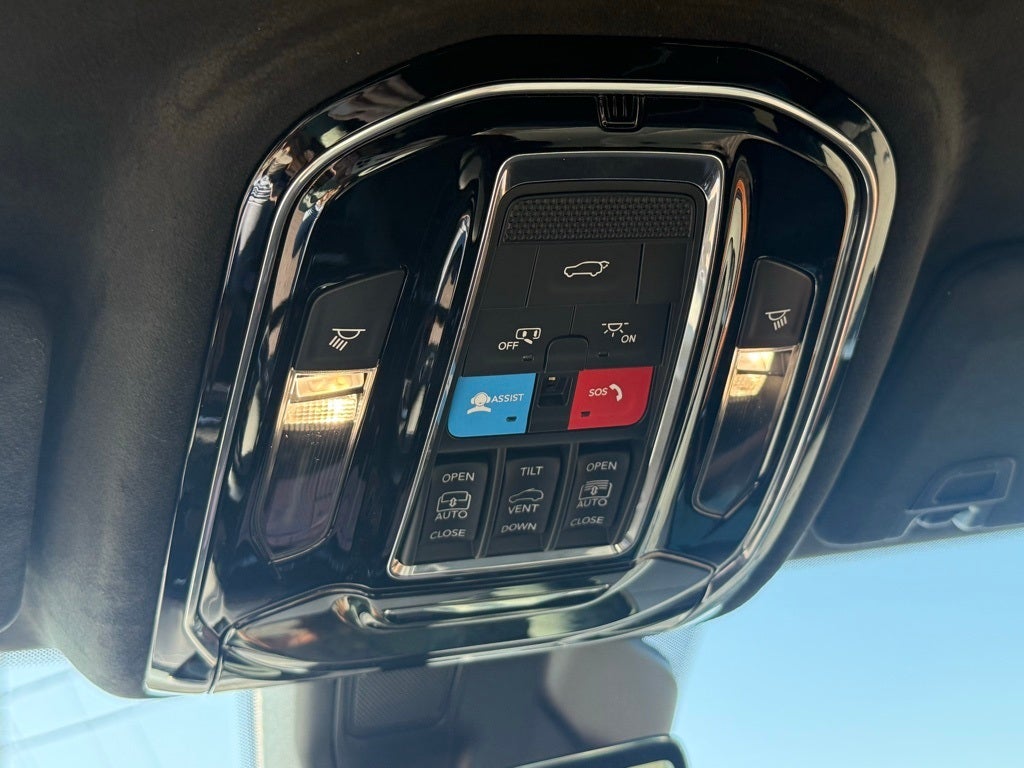 2023 Jeep Grand Cherokee L Summit Reserve 4x4