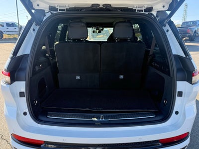 2023 Jeep Grand Cherokee L Summit Reserve 4x4