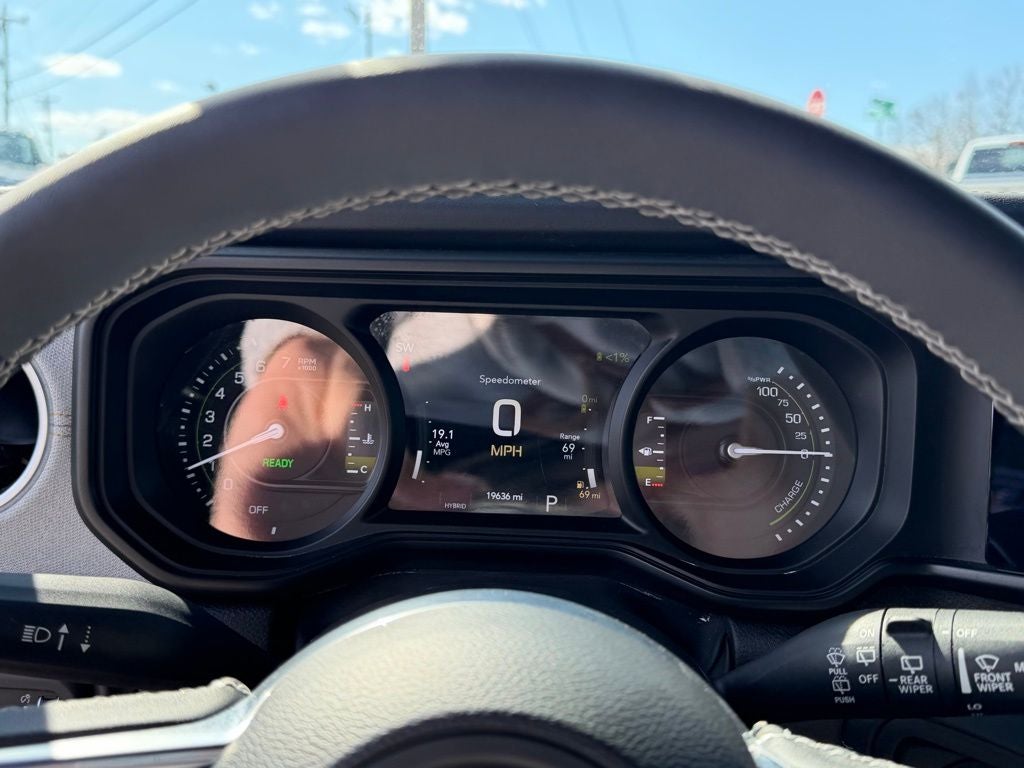 2025 Jeep Wrangler 4xe Sahara 4xe