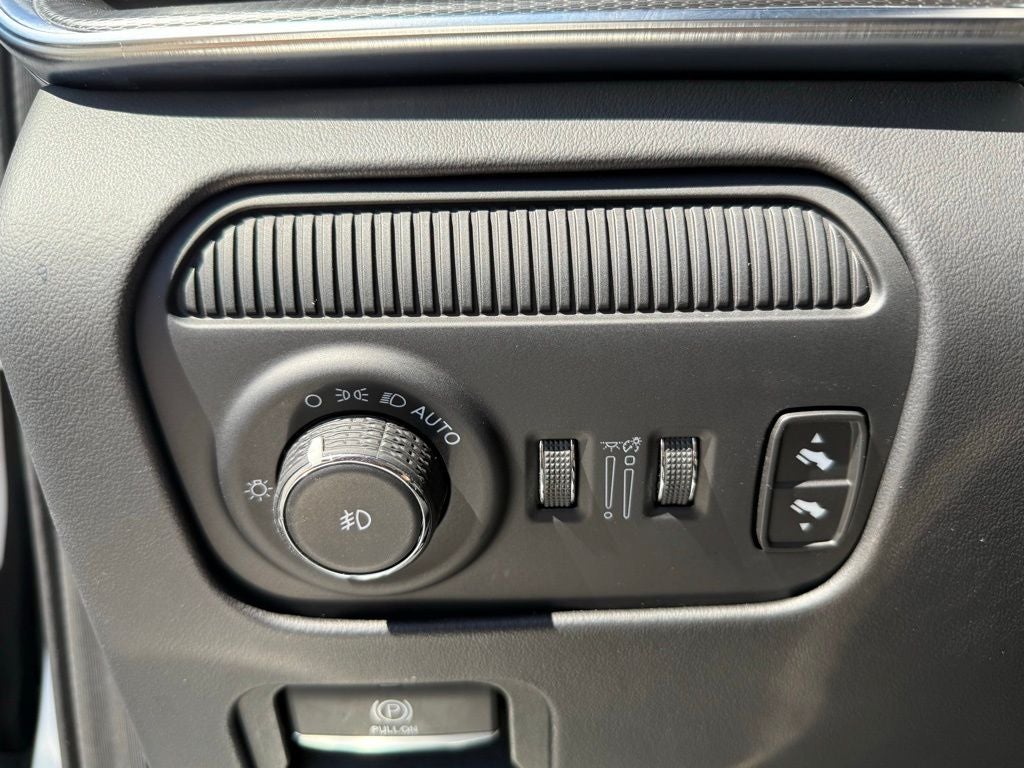2024 Jeep Grand Wagoneer L Series III