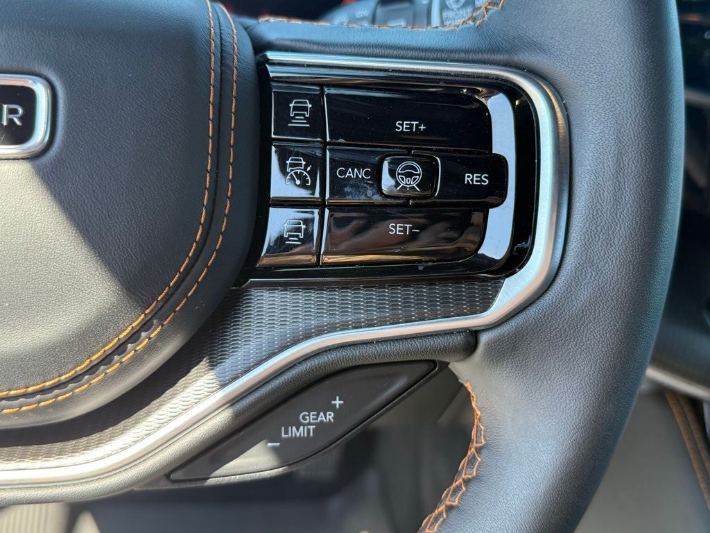 2024 Jeep Grand Wagoneer L Series III