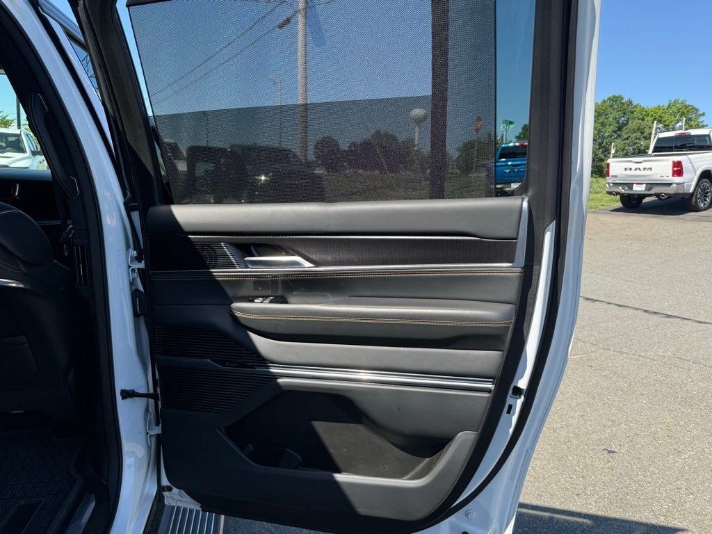 2024 Jeep Grand Wagoneer L Series III