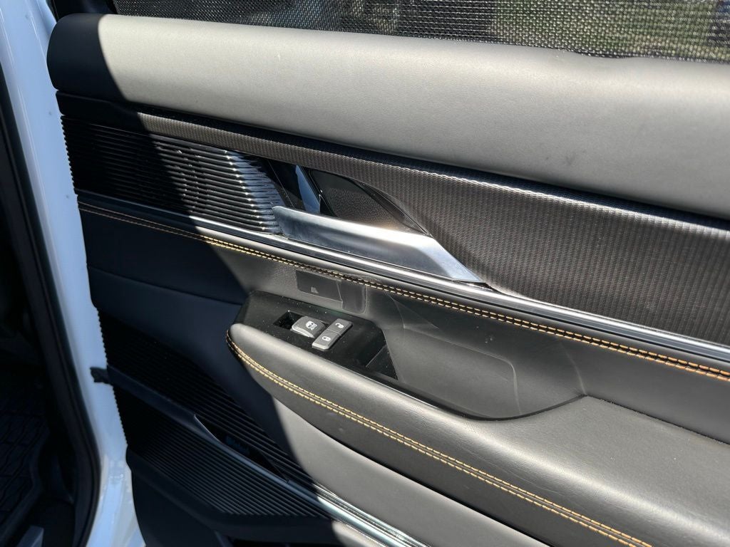 2024 Jeep Grand Wagoneer L Series III