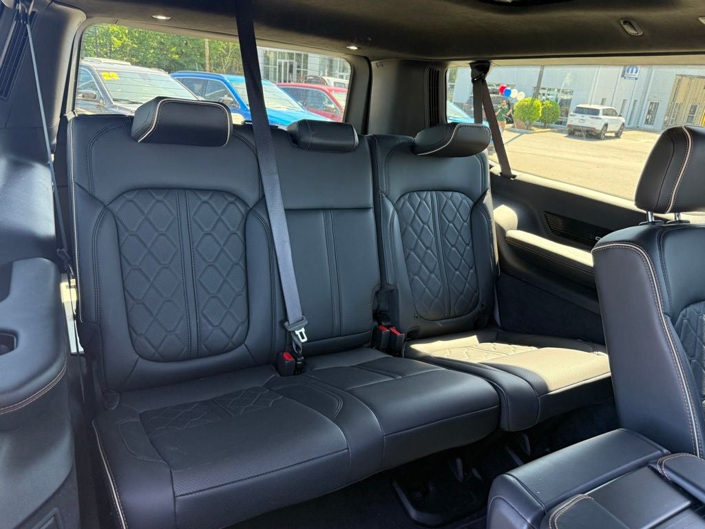 2024 Jeep Grand Wagoneer L Series III