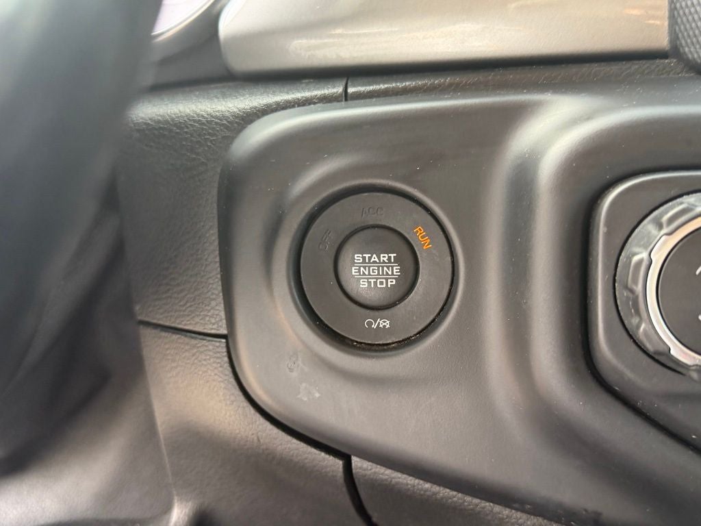 2020 Jeep Gladiator Overland 4x4