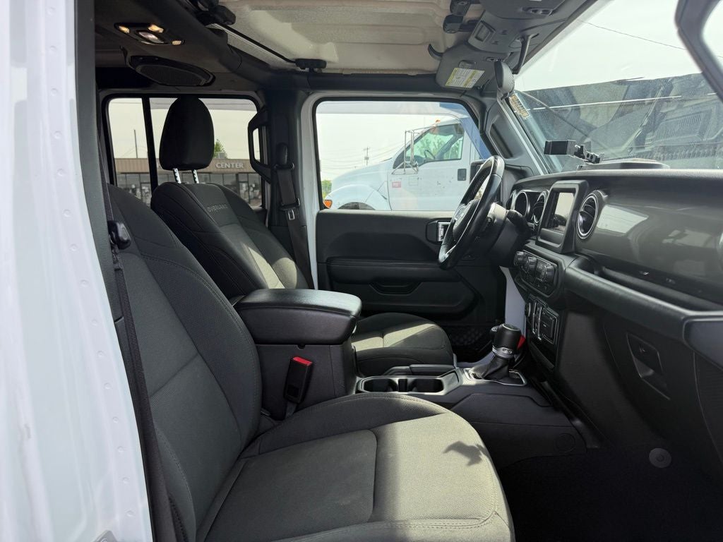 2020 Jeep Gladiator Overland 4x4