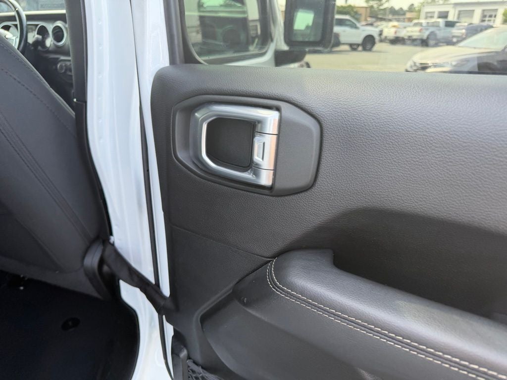 2020 Jeep Gladiator Overland 4x4