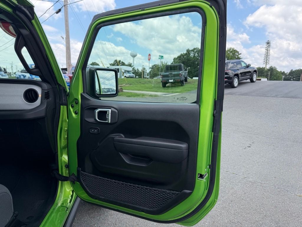 2025 Jeep Gladiator Nighthawk