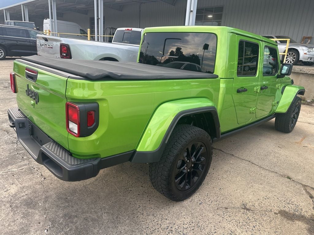 2025 Jeep Gladiator Nighthawk