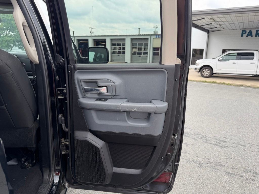 2024 RAM 1500 Classic SLT Quad Cab 4x4 6'4' Box