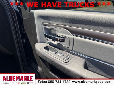 2021 RAM 1500 Classic SLT Crew Cab 4x4 5'7' Box