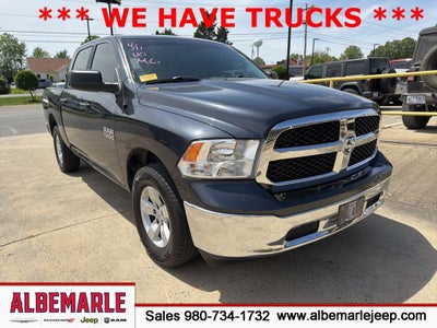 2021 RAM 1500 Classic SLT Crew Cab 4x4 5'7' Box