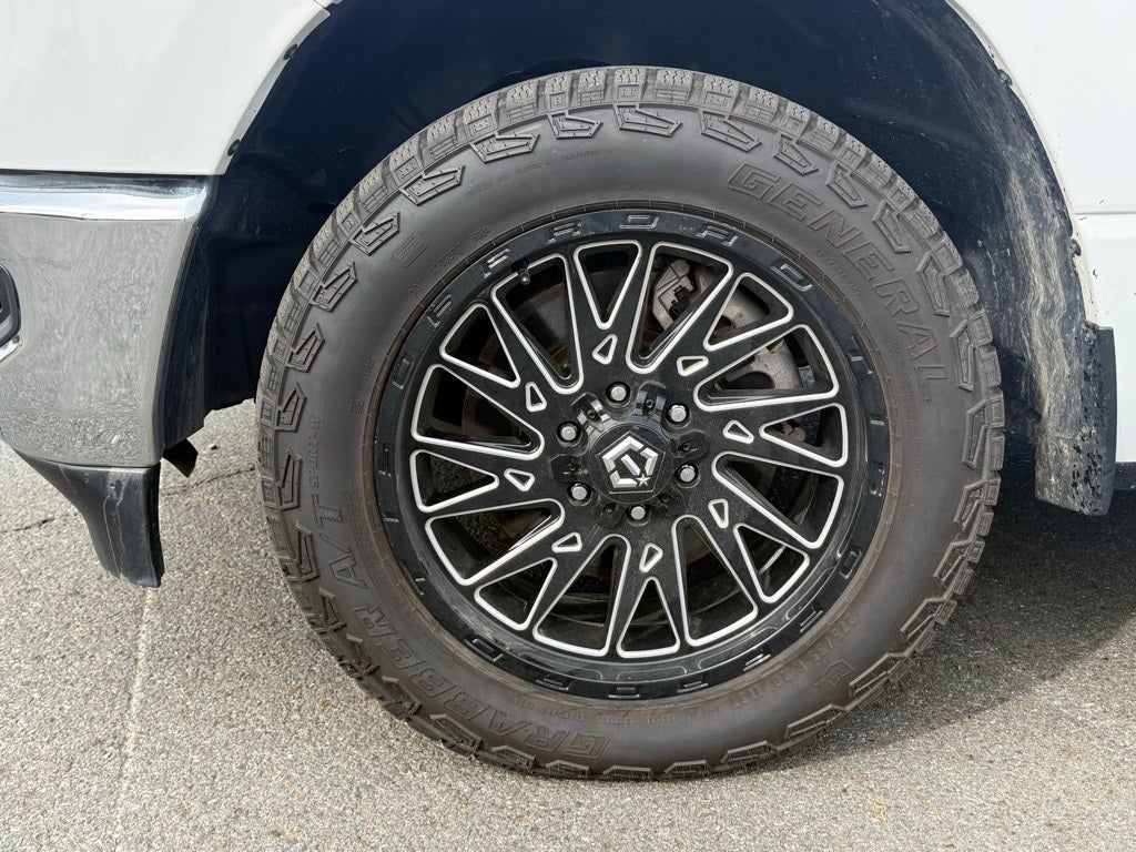 2022 RAM 1500 Big Horn Crew Cab 4x2 5'7' Box