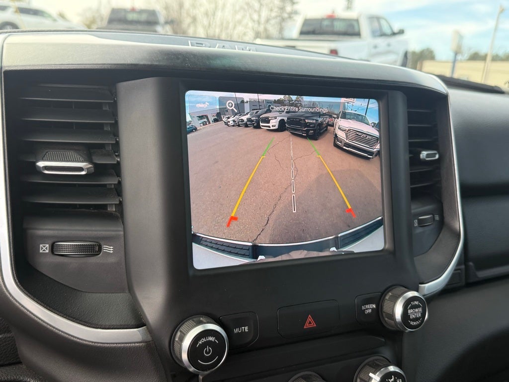 2022 RAM 1500 Big Horn Crew Cab 4x2 5'7' Box