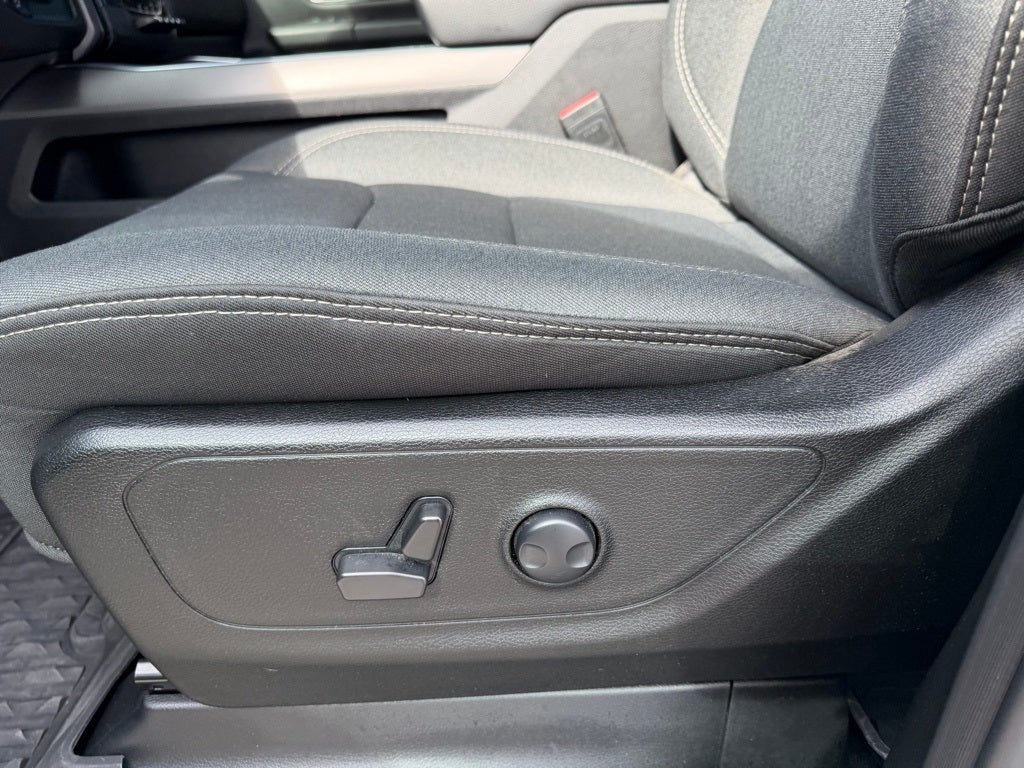 2024 RAM 1500 Big Horn Crew Cab 4x2 5'7' Box