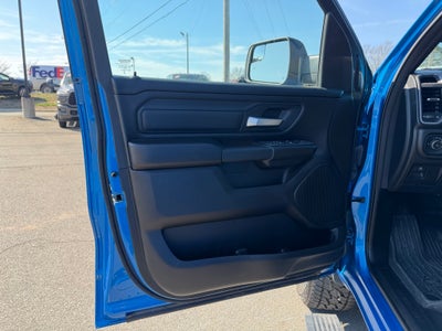 2025 RAM 1500 Tradesman Crew Cab 4x4 5'7' Box