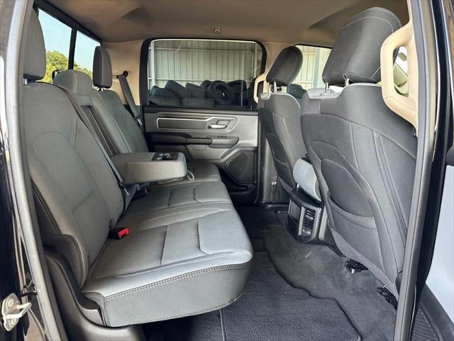 2020 RAM 1500 Big Horn Crew Cab 4x4 5'7' Box