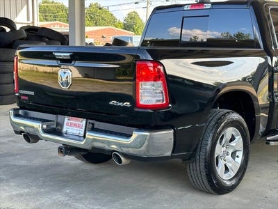 2020 RAM 1500 Big Horn Crew Cab 4x4 5'7' Box