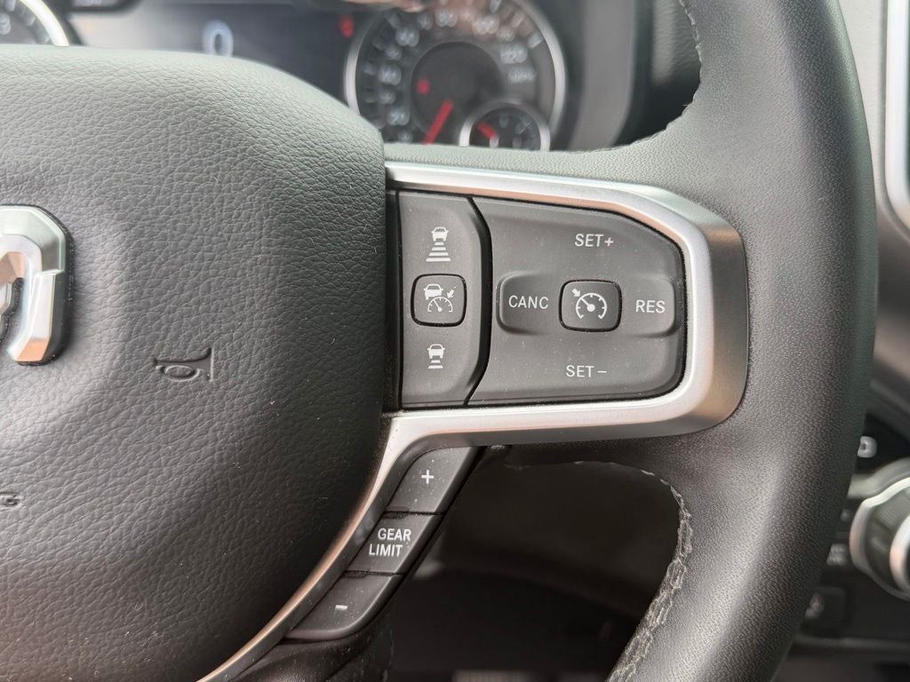 2025 RAM 1500 Big Horn Crew Cab 4x4 5'7' Box
