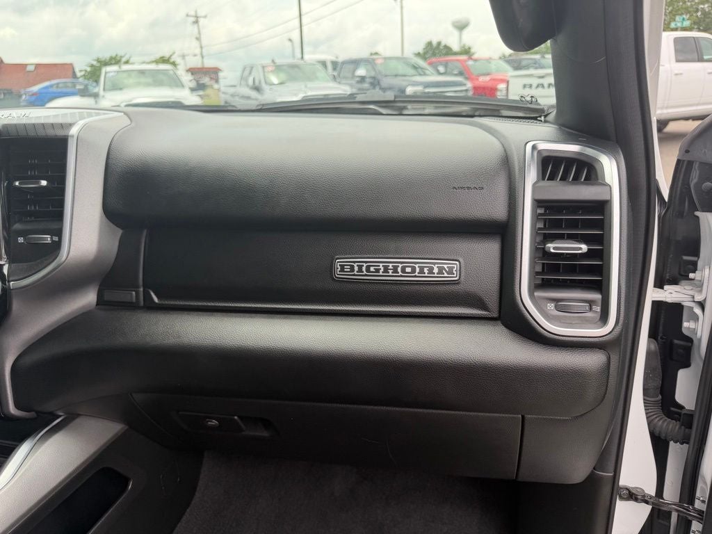 2025 RAM 1500 Big Horn Crew Cab 4x4 5'7' Box